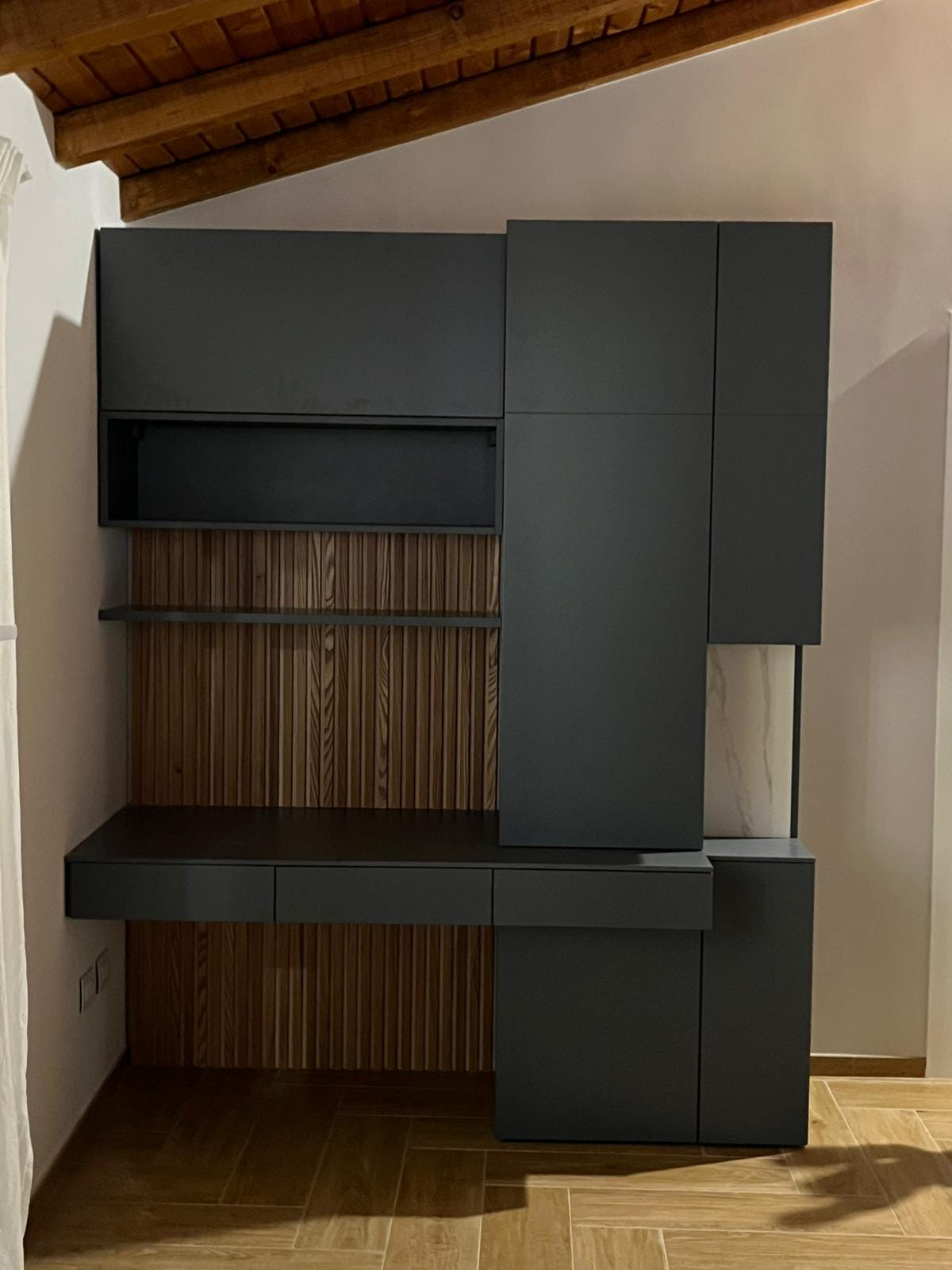 Arredamento artigianale - 681889d5ac10f